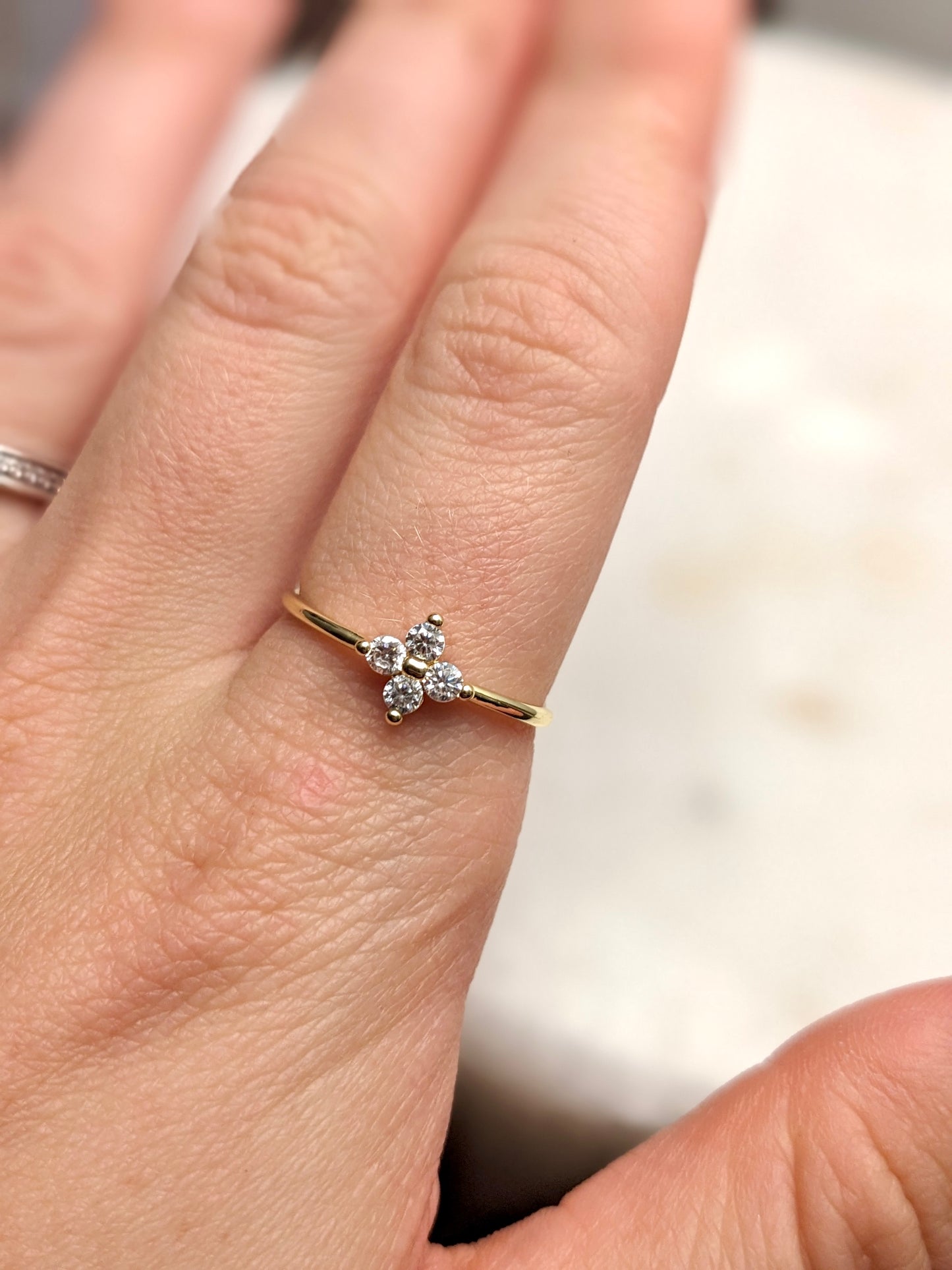 Elegant Gold-Plated Ring - Size 8.5