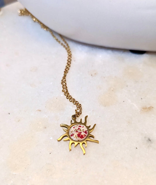 Golden Sun Necklace with Dry Red Roses