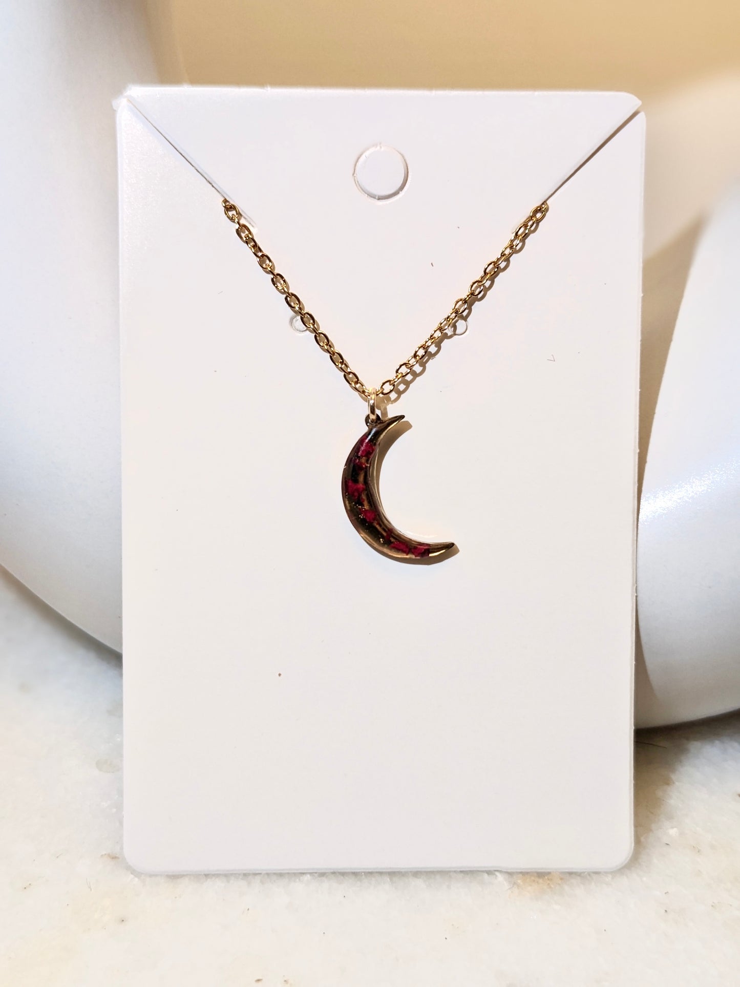 Moon Necklace with Dry Red Roses 🌹