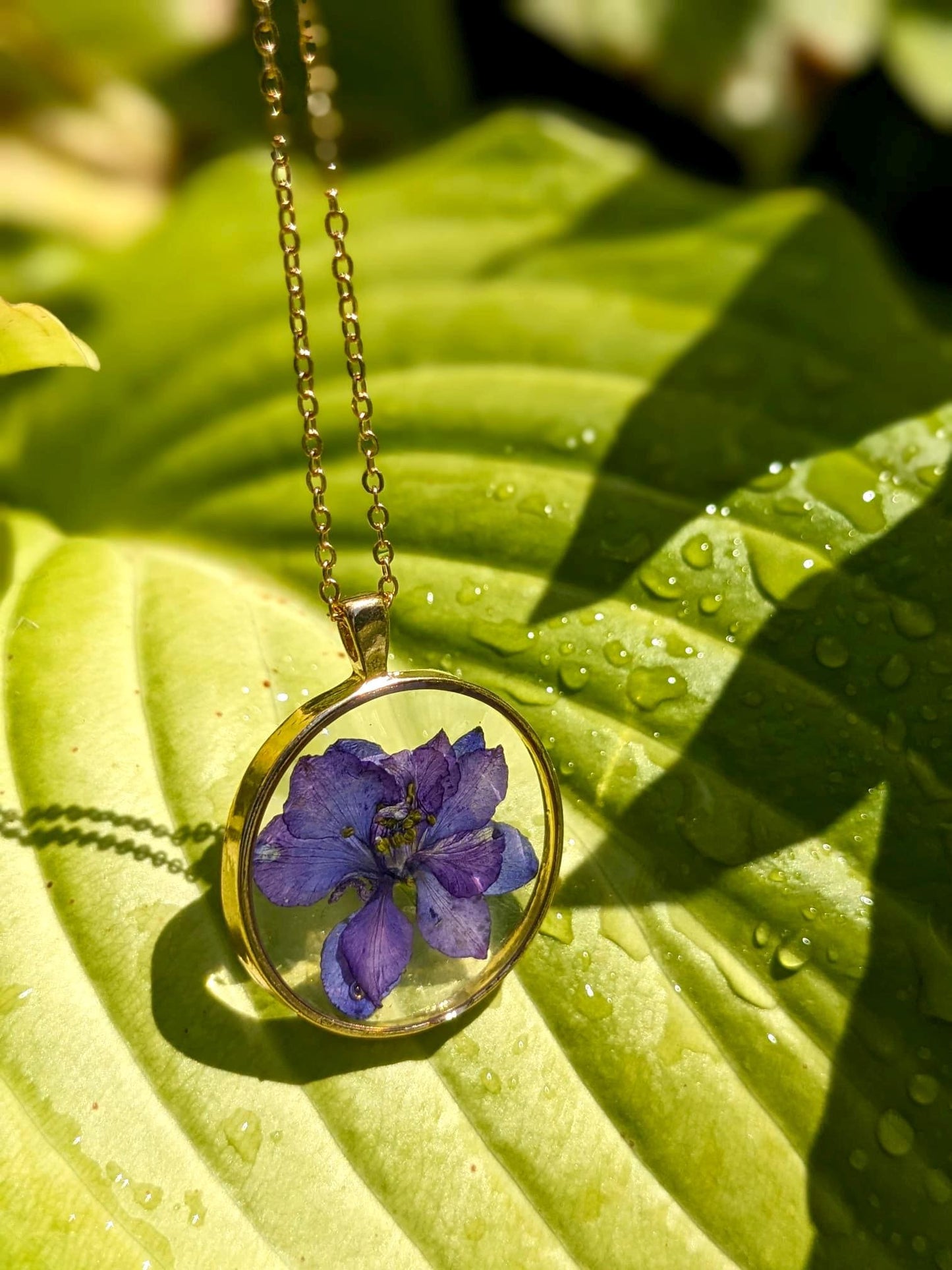 Golden Violet Necklace