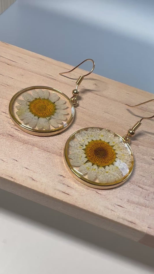 Daisy Earrings